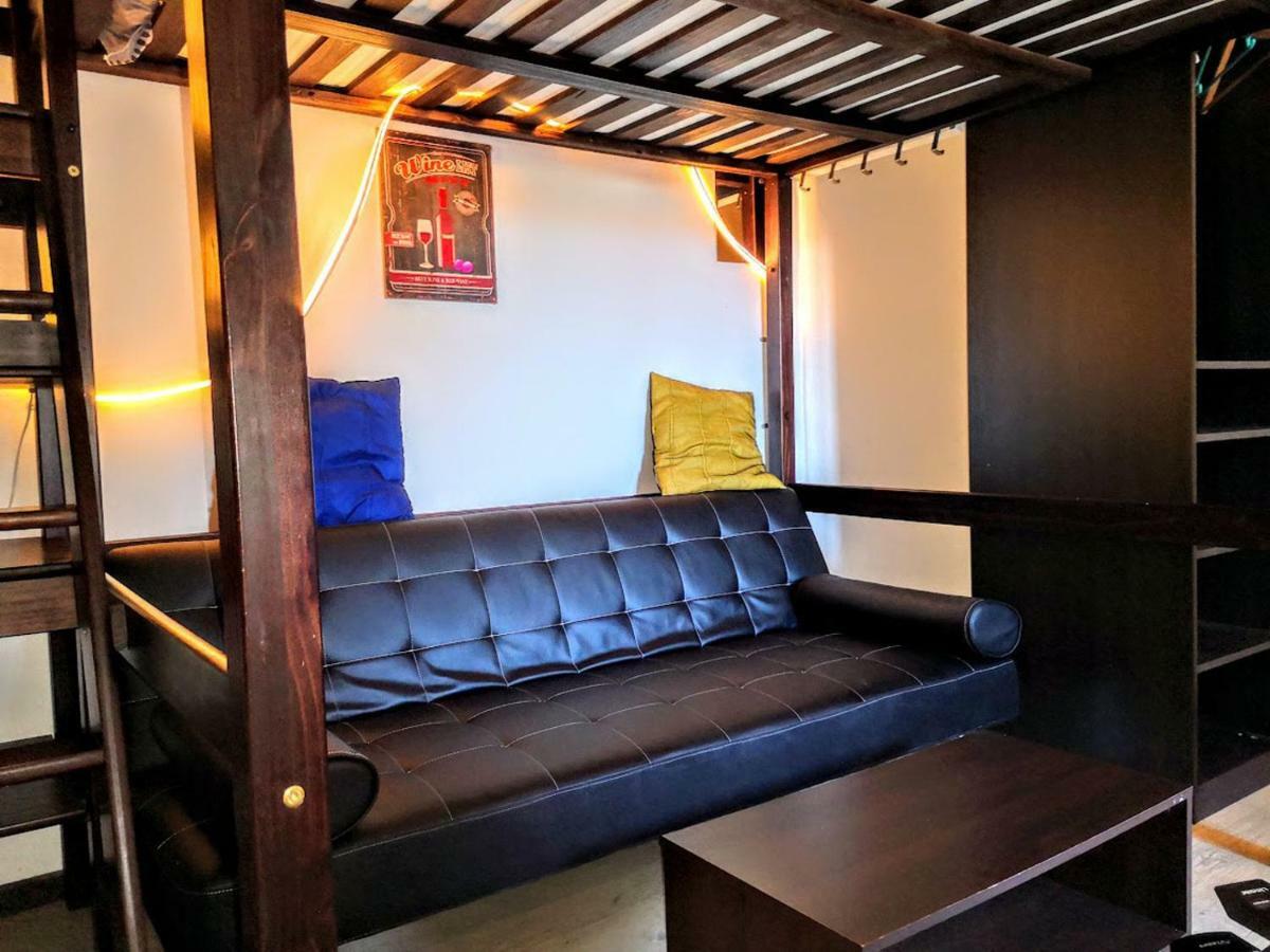 Hotel Mini Studio De 13 M2 Avec Terrasse 15 Mn Centre Nîmes Zewnętrze zdjęcie